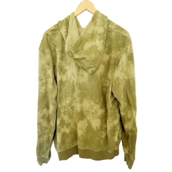 The Eco Closet Green Tie-dye Kangaroo Pocket Hoodie Sweater - Picture 2 of 6